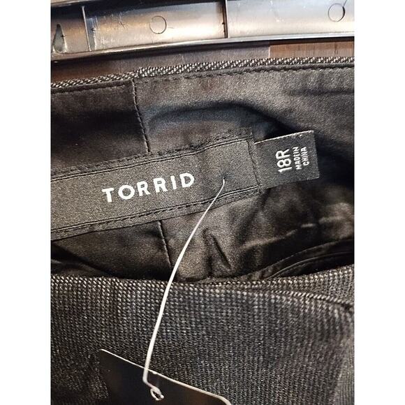 NWT Torrid Women's Career Pants Stretch High Rise Relax Trousers Gray Size 18R - Picture 3 of 8